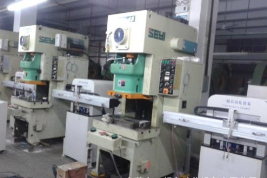 1-2003021K130I4.jpg